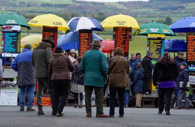Watch Saturday's Group 1 for free! On-course bookmakers to cover entry cost on Phoenix card at the Curragh - Vimarsana News