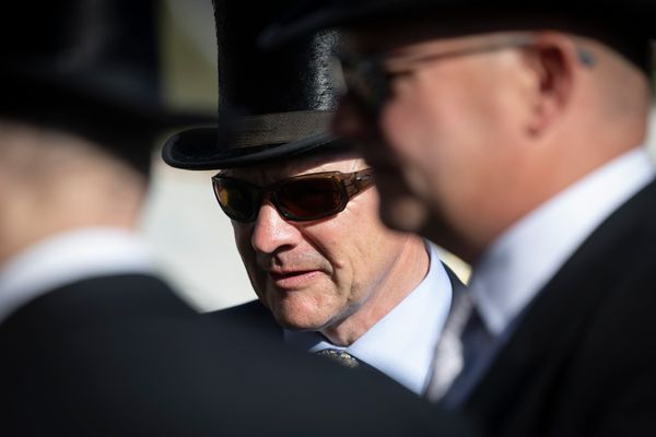 Battle for top trainer honours to go down to the wire as Aidan O'Brien builds narrow lead over son Joseph