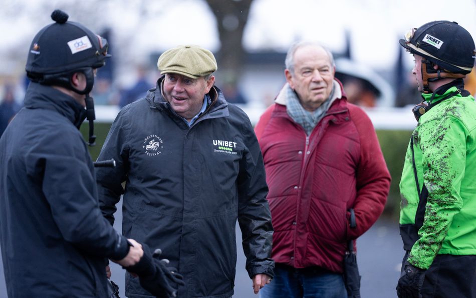 Have Nicky Henderson and Michael Buckley made the right or wrong call with Constitution Hill? The jury is out