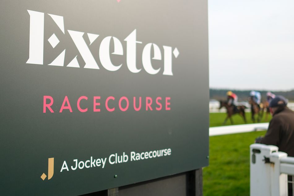 300-1 Exeter winner sets new modern-day record as longest-priced winner in British racing history