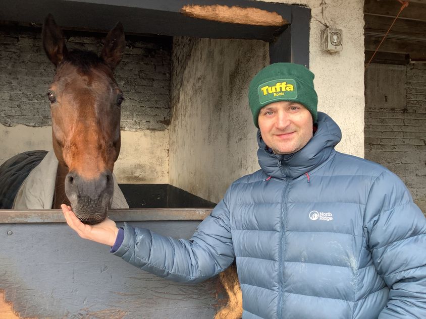Trainer Joel Parkinson accused of making sexually inappropriate comments to former staff members