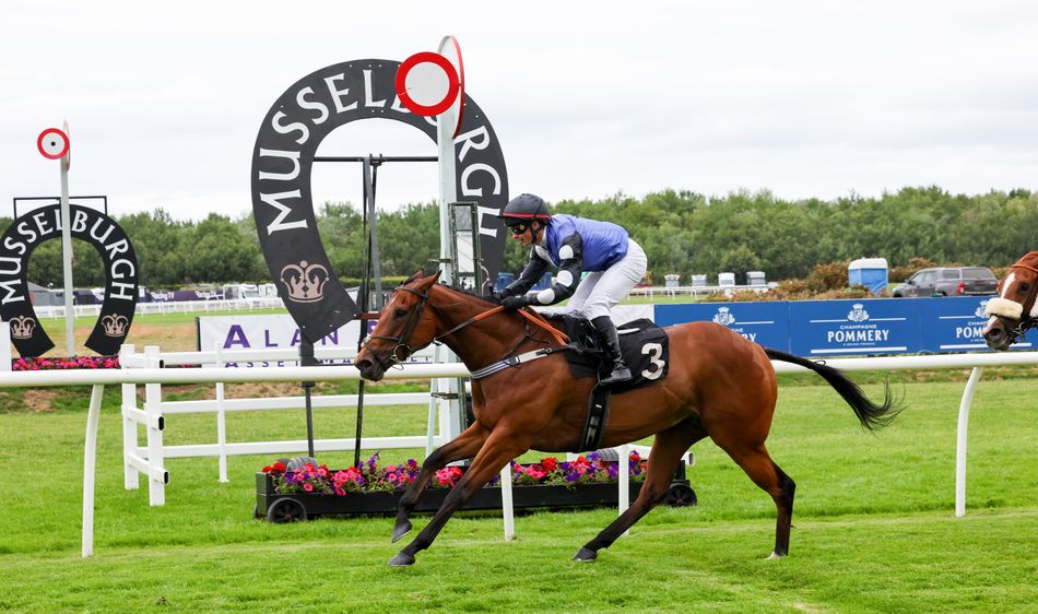 Keep Me Stable backs up last month's course win in front of 96-year-old ...