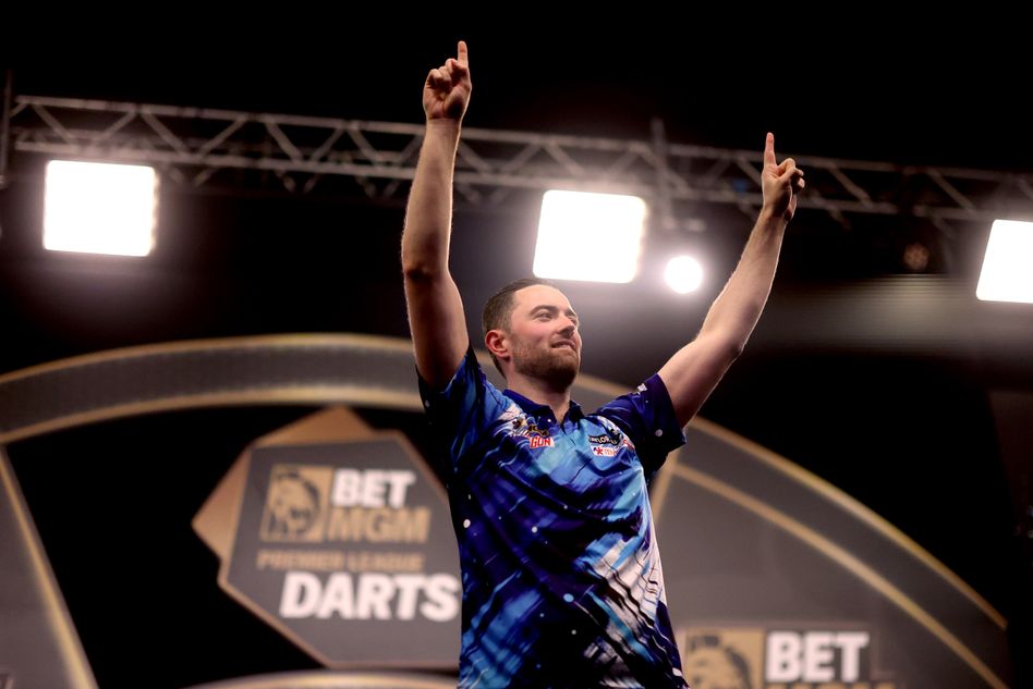 Premier League Darts Finals Night predictions, betting tips and odds: Cool Hand can complete remarkable comeback
