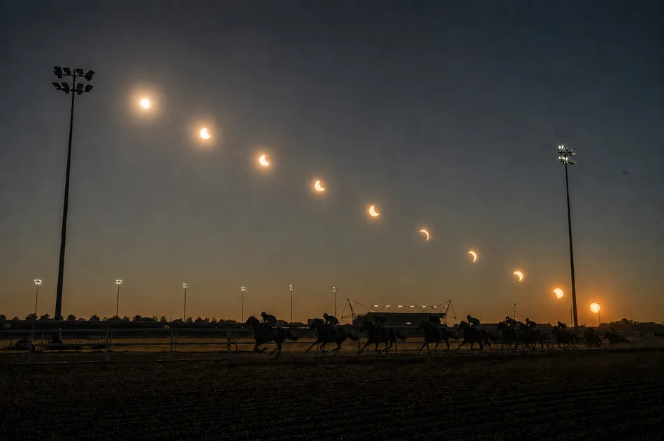 The Story Behind Edward Whitaker’s Stunning Kempton Eclipse Photos