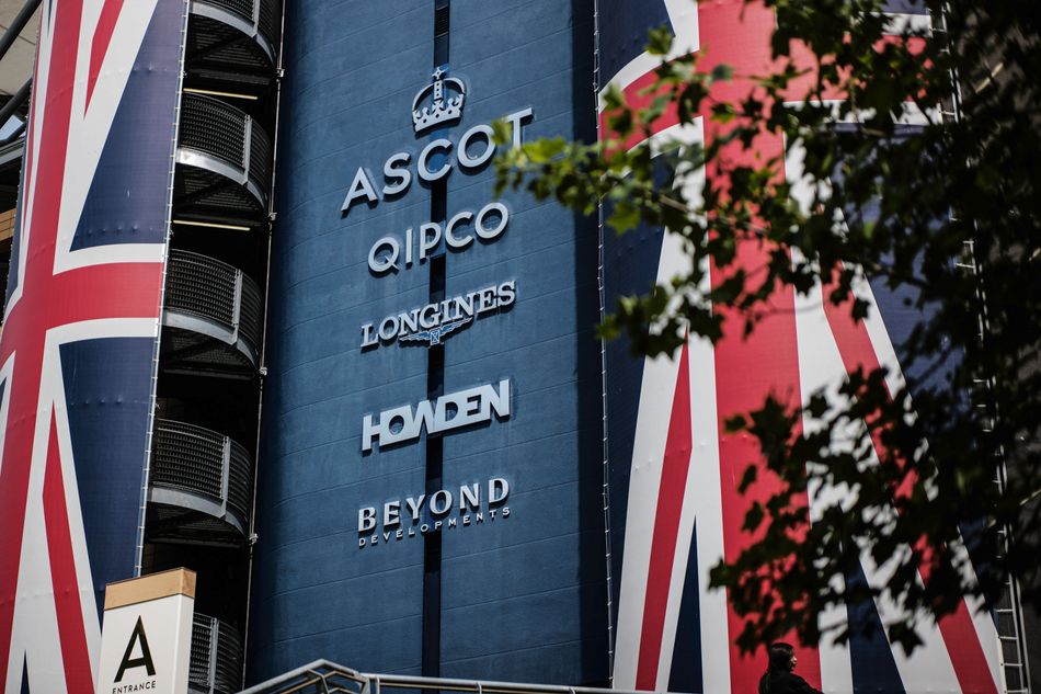 'We'd be aiming for the good side of good to firm' - Ascot set to dry after rain and watering on Thursday