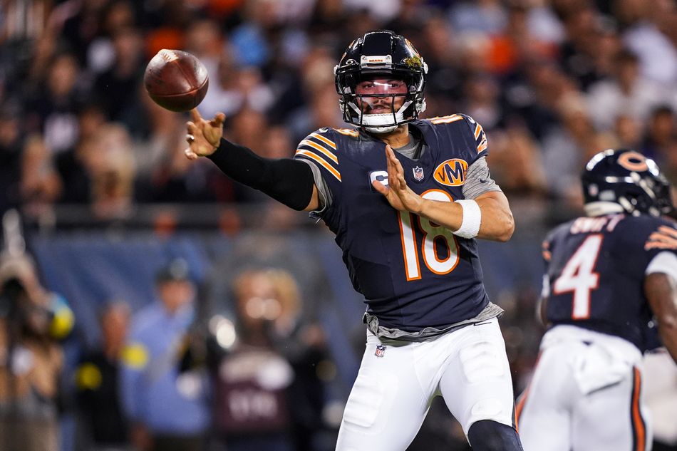 Green Bay Packers at Chicago Bears: predictions, betting tips and odds