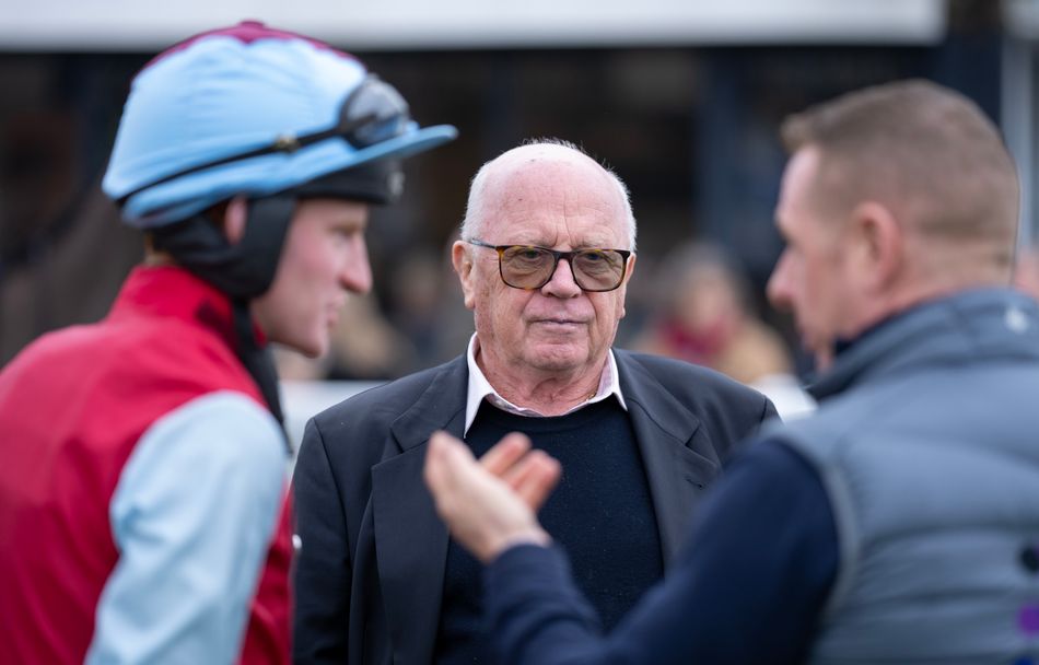 Peter Savill gets the backing of 200 racing figures as he bids for sensational return as BHA chair