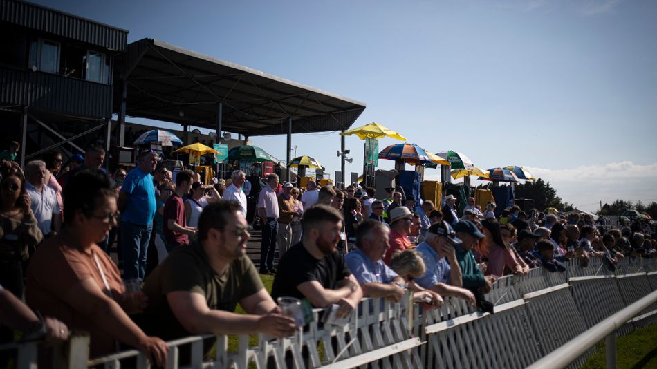 Racing abandoned at Bellewstown for second night running after another horse slips on bend
