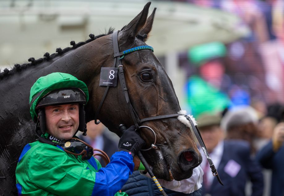 Supreme winner Old Park Star poised to go chasing as Nicky Henderson makes plans for some Seven Barrows big guns