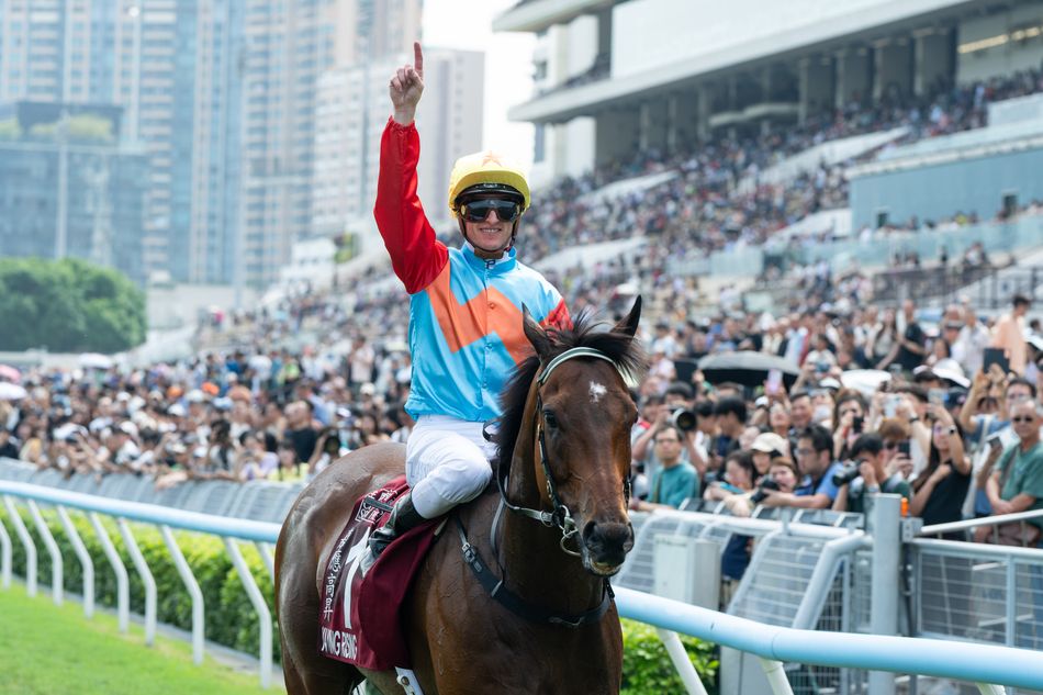 ‘Japan sent over their best sprinter and he’s just toyed with him’ – Ka Ying Rising storms to 20th straight win at Sha Tin