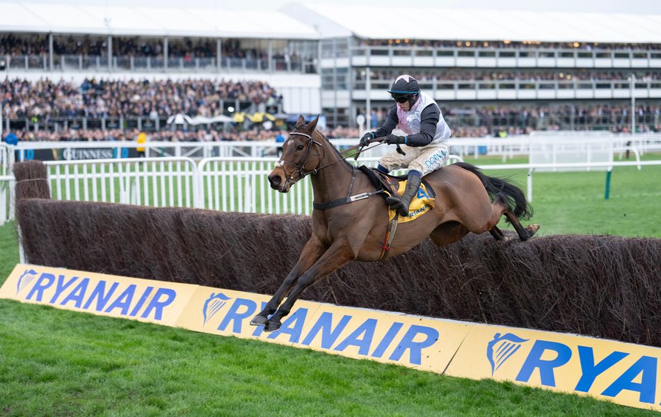 ‘Will he bounce?’ – top tipster eager to take on Heart Wood in Melling Chase on day two of the Grand National meeting