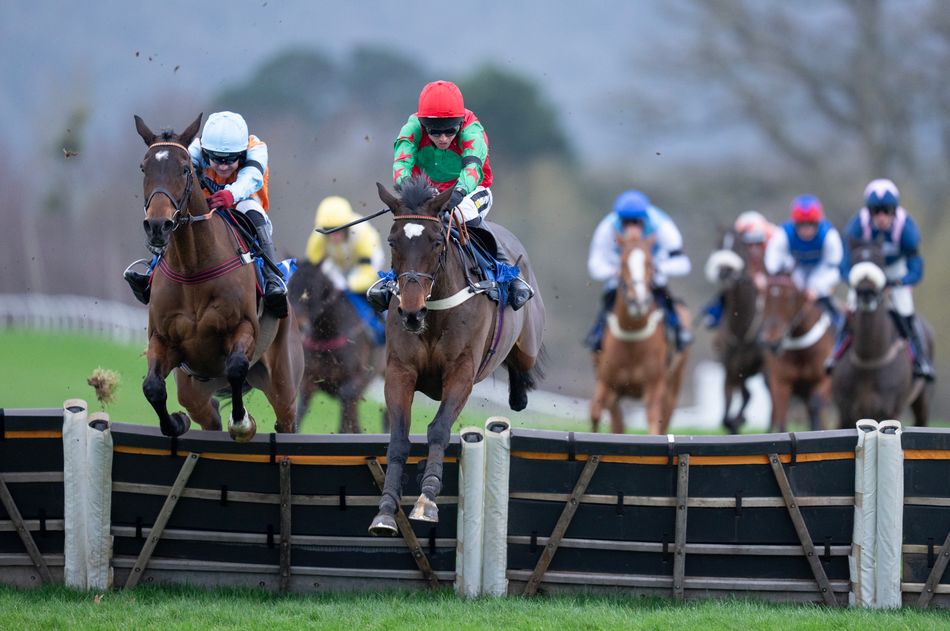 The Doyen Chief sets the standard but forecast rain may mean it's time for Venetia Williams to shine again