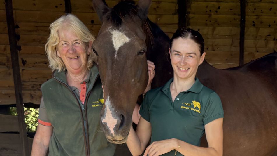 Mother-and-daughter training partnership closing in on best-ever season after 12-1 winner