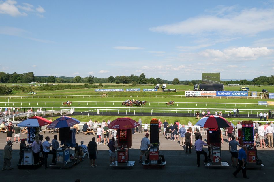 Fancy going racing for 99p? Chepstow offers bargain admission price for ...